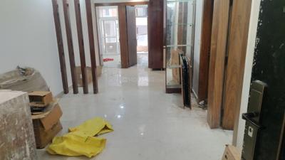 Living Room Image of 1100 Sq.ft 2 BHK Apartment / Flat for sale in Sector 104 Noida for Rs. 3800000