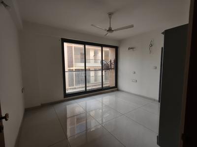 Bedroom Image of 1755 Sq.ft 3 BHK Apartment / Flat for rent in Ayman Heights, Sarkhej Ahmedabad for Rs. 30000