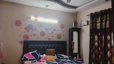Bedroom Image of 1800 Sq.ft 5 BHK Builder Floor for sale in Bhardwaj Builder Floors, Model Town New Delhi for Rs. 35000000
