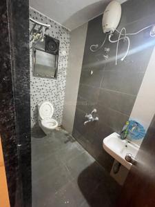 Bathroom Image of 560 Sq.ft 2 BHK Apartment / Flat for rent in N B Bhalchandra Vatika, Tathawade Pune for Rs. 20000