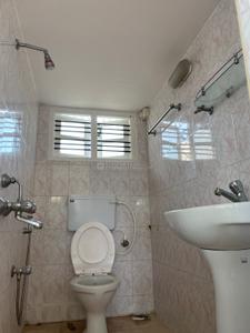 Bathroom Image of 1800 Sq.ft 3 BHK Independent House for rent in Daadys Gaarden, Electronic City Bengaluru for Rs. 40000