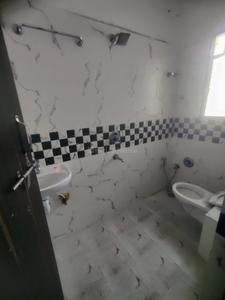 Bathroom Image of 1400 Sq.ft 3 BHK Apartment / Flat for rent in Somalwada Nagpur for Rs. 20000