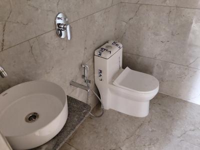 Common Bathroom Image of 1179 Sq.ft 2 BHK Apartment / Flat for sale in Associated Vandanam, Gota Ahmedabad for Rs. 5900000