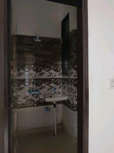 Common Bathroom Image of 750 Sq.ft 2 BHK Builder Floor for sale in DLF Ankur Vihar Ghaziabad for Rs. 2502000