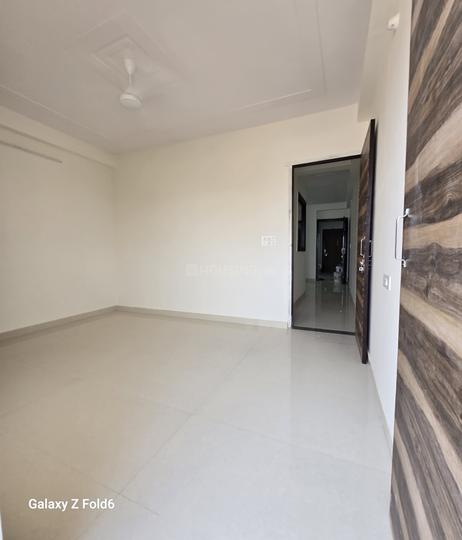 Chhatarpur metro station Bedroom 1