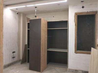 Bedroom Image of 2000 Sq.ft 6 BHK Builder Floor for sale in Rohini Sector 28 New Delhi for Rs. 21500000