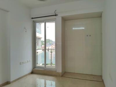Bedroom Image of 780 Sq.ft 2 BHK Apartment / Flat for rent in Eternia At Kalpataru Parkcity, Kolshet Thane for Rs. 37000
