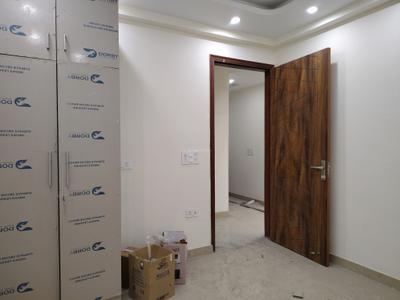 Bedroom Image of 800 Sq.ft 2 BHK Apartment / Flat for rent in Rajpur Khurd Village New Delhi for Rs. 19000