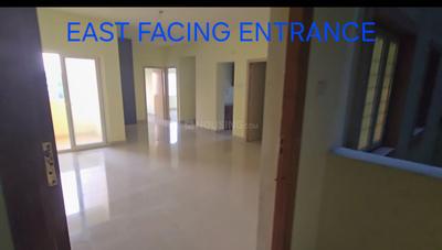 Living Room Image of 1200 Sq.ft 3 BHK Apartment / Flat for rent in  TNHB MIG Plot, Sholinganallur Chennai for Rs. 35000