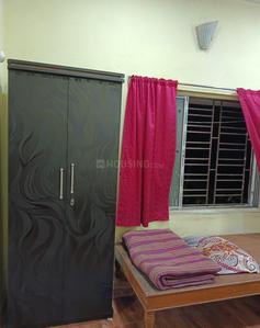Bedroom Image of Samriddhi Girl's PG in Behala, Kolkata