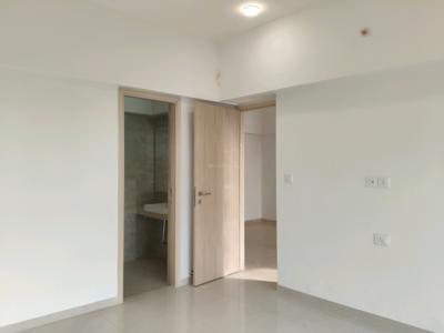 Bedroom Image of 750 Sq.ft 2 BHK Apartment / Flat for rent in The Atmosphere O2, Mulund West Mumbai for Rs. 56999