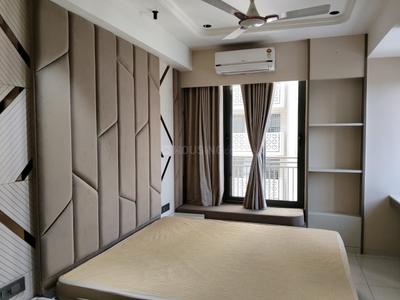 Bedroom Image of 6000 Sq.ft 4 BHK Apartment / Flat for rent in Adani La Marina, Shantigram Ahmedabad for Rs. 110000