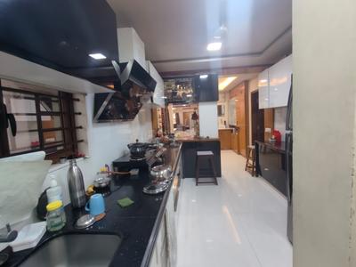 Kitchen Image of 3300 Sq.ft 5 BHK Apartment / Flat for sale in Bodakdev Ahmedabad for Rs. 22000000