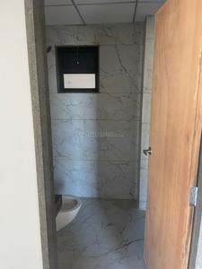 Bathroom Image of 2850 Sq.ft 4 BHK Apartment / Flat for sale in Turquoise Grandeure, South Bopal Ahmedabad for Rs. 15500000