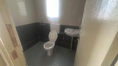 Bathroom Image of 800 Sq.ft 3 BHK Apartment / Flat for sale in ROF Ananda, Sector 95 Gurgaon for Rs. 6100000