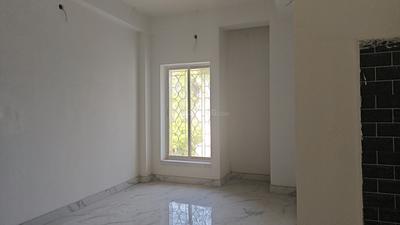 Living Room Image of 1040 Sq.ft 2 BHK Apartment / Flat for sale in Naktala Kolkata for Rs. 6450000