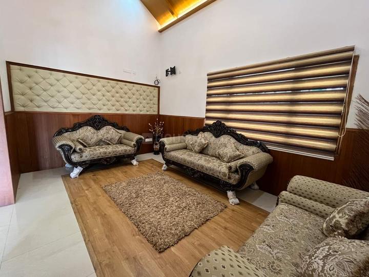 Green orchid villa Main Image 1