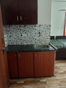 Kitchen Image of 350 Sq.ft 1 RK Builder Floor for rent in Sector 63 A Noida for Rs. 13500