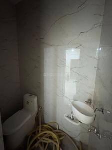 Bathroom Image of 5800 Sq.ft 4 BHK Apartment / Flat for rent in Vastu Rameshwaram City Villa, Pragati Vihar Indore for Rs. 40000