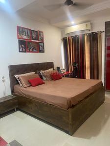 Bedroom Image of 1348 Sq.ft 3 BHK Apartment / Flat for sale in Paramount Floraville, Sector 137 Noida for Rs. 21000000