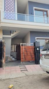 Image of 900 Sq.ft 2.5 BHK Independent House for rent in Kharar, Mohali for Rs. 25000