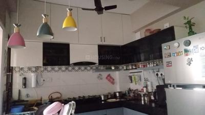 Kitchen Image of 1200 Sq.ft 2 BHK Apartment / Flat for rent in S C Sudarshan Complex, Chanakyapuri Ahmedabad for Rs. 25000