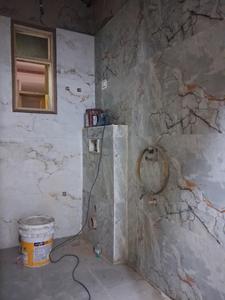 Common Bathroom Image of 1050 Sq.ft 2 BHK Apartment / Flat for sale in Sector 73 Noida for Rs. 3700000