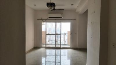 Living Room Image of 1900 Sq.ft 4 BHK Apartment / Flat for rent in Dev Sai Sports Home, Noida Extension Greater Noida for Rs. 35000