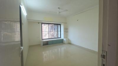 Bedroom Image of 1165 Sq.ft 3 BHK Apartment / Flat for sale in Lokhandwala Whispering Palms Xxclusives, Kandivali East Mumbai for Rs. 30000000