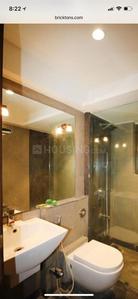 Bathroom Image of 6000 Sq.ft 4 BHK Penthouse for sale in Bandra West Mumbai for Rs. 187500000