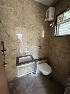 Bathroom Image of 1765 Sq.ft 3 BHK Apartment / Flat for rent in Chatrapati Nagar Nagpur for Rs. 35000