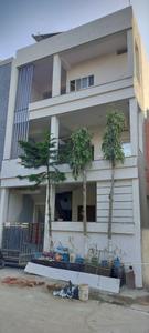 Image of 850 Sq.ft 2 BHK Builder Floor for rent in Ishaan Park Plot, Patel Nagar, Bhopal for Rs. 3000
