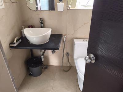 Image of 1800 Sq.ft 3 BHK Apartment / Flat for sale in Beverly Park Apartments, Sector 22 Dwarka, New Delhi for Rs. 34000000