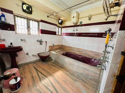 Bathroom Image of 1300 Sq.ft 2 BHK Builder Floor for sale in Uttarpara Hooghly for Rs. 5500000