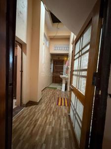 Balcony Image of 300 Sq.ft 1 RK Builder Floor for rent in Husainganj Lucknow for Rs. 11000