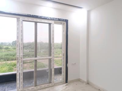 Bedroom Image of 1400 Sq.ft 4 BHK Builder Floor for sale in Rohini Sector 28 New Delhi for Rs. 14900000