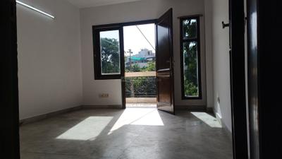 Bedroom Image of 2000 Sq.ft 3 BHK Builder Floor for rent in Kalkaji New Delhi for Rs. 80000