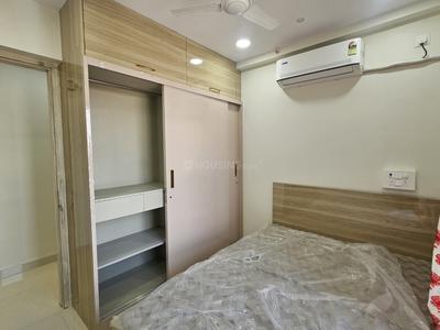 Bedroom Image of 600 Sq.ft 2 BHK Apartment / Flat for rent in Dadar East Mumbai for Rs. 72000