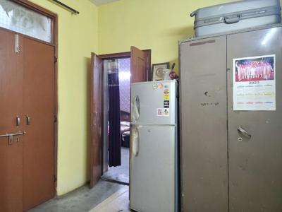 Living Room Image of 700 Sq.ft 2 BHK Builder Floor for rent in Begumpur New Delhi for Rs. 27000