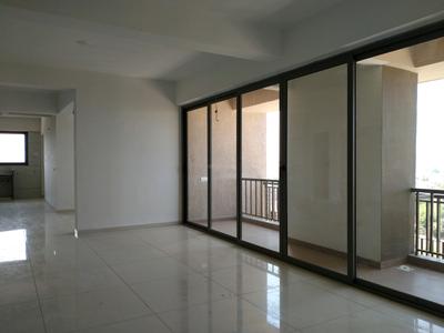 Living Room Image of 6935 Sq.ft 5 BHK Apartment / Flat for rent in True East Ebony, Bodakdev Ahmedabad for Rs. 194000