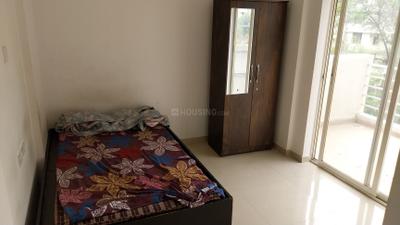 Bedroom Image of 700 Sq.ft 1 BHK Apartment / Flat for rent in Nirmiti 25 East, Kharadi Pune for Rs. 26000