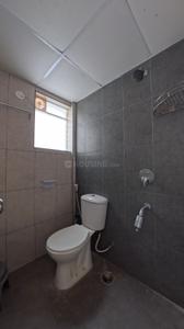 Bathroom Image of 700 Sq.ft 2 BHK Apartment / Flat for rent in Mahaveer Turquoise, Basapura Bengaluru for Rs. 30000