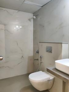 Common Bathroom Image of 1400 Sq.ft 3 BHK Apartment / Flat for rent in Raymond The Address By GS Tower A, Thane West Thane for Rs. 80000