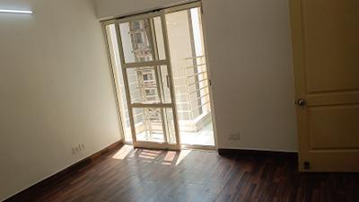 Bedroom Image of 959 Sq.ft 2 BHK Apartment / Flat for sale in Paras Tierea, Sector 137 Noida for Rs. 8100000