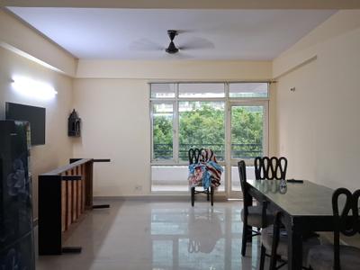 Living Room Image of 2240 Sq.ft 4 BHK Apartment / Flat for sale in Today Ridge Residency, Sector 135 Noida for Rs. 23000000