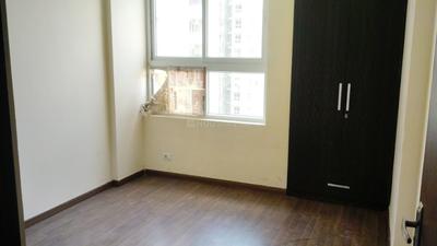 Bedroom Image of 1300 Sq.ft 3 BHK Apartment / Flat for sale in BPTP Spacio, Sector 37D Gurgaon for Rs. 16000000