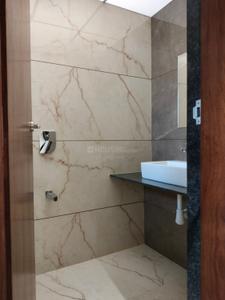 Bathroom Image of 1400 Sq.ft 3 BHK Apartment / Flat for sale in Royal KP Stellar, Kondhwa Pune for Rs. 11300000