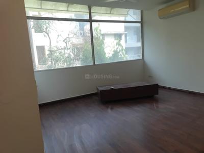 Bedroom Image of 1800 Sq.ft 2 BHK Builder Floor for rent in South Extension II New Delhi for Rs. 60000