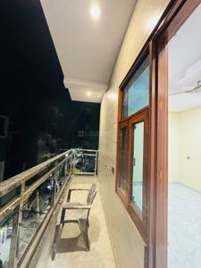 Balcony Image of 1000 Sq.ft 2 BHK Builder Floor for rent in Uttam Nagar New Delhi for Rs. 16000