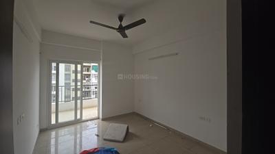 Bedroom Image of 1695 Sq.ft 3.5 BHK Apartment / Flat for sale in Gulshan Ikebana, Sector 143 Noida for Rs. 24000000